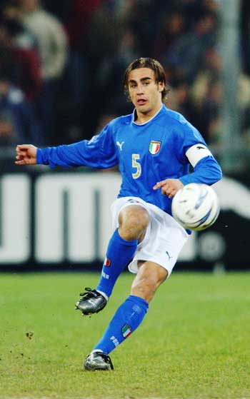 帮助球员保 帮助球员保