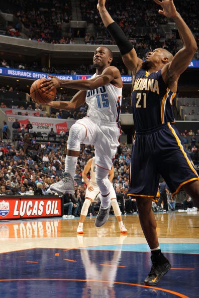 个围绕东契 个围绕东契